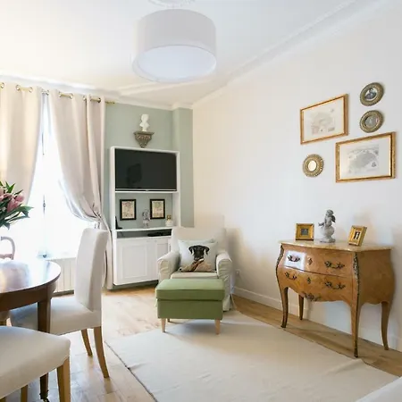 Apartment Le Mistral Paris